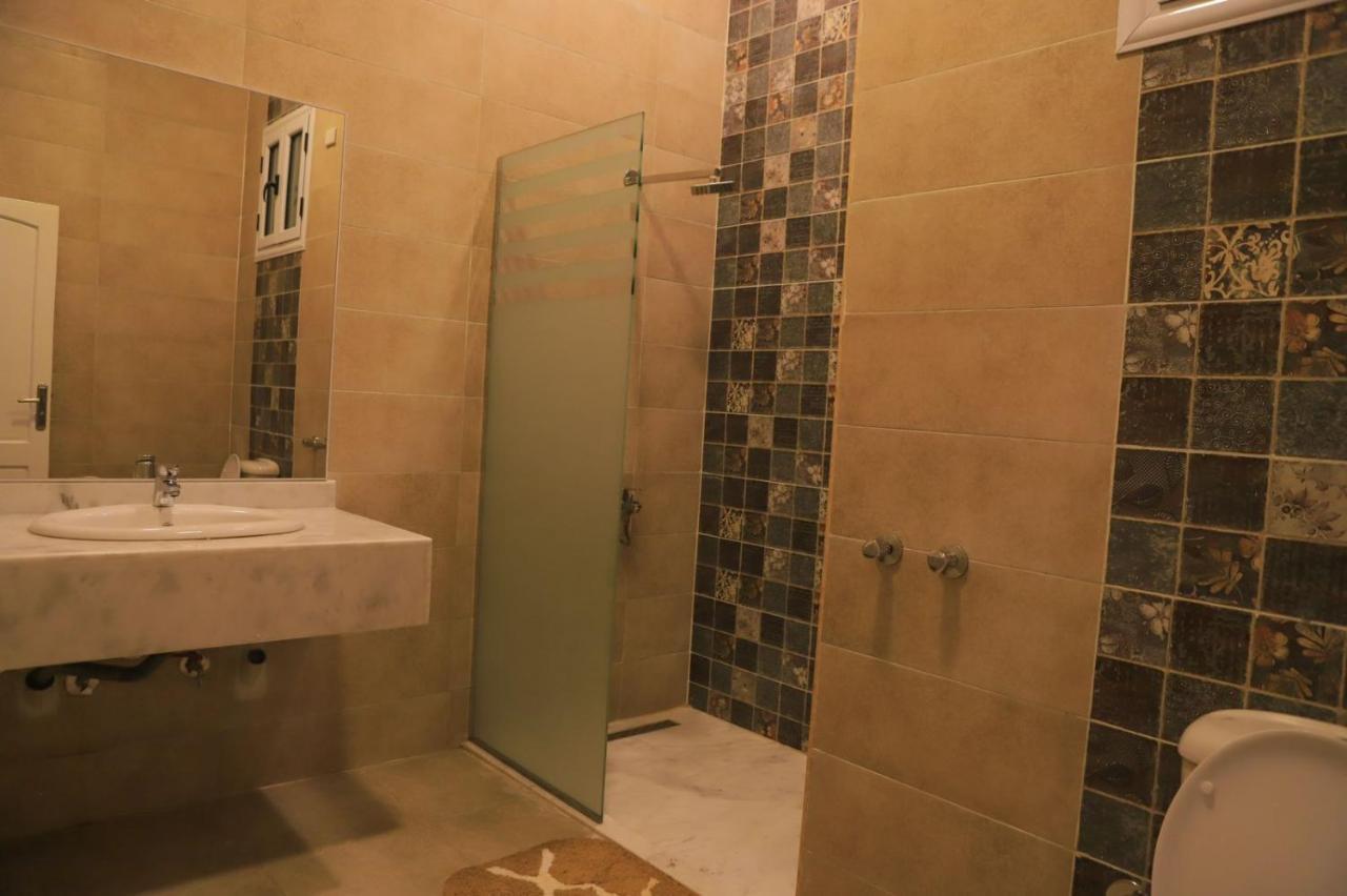 Royal Nile Villa - Pool View Apartment 1 樂蜀 外观 照片