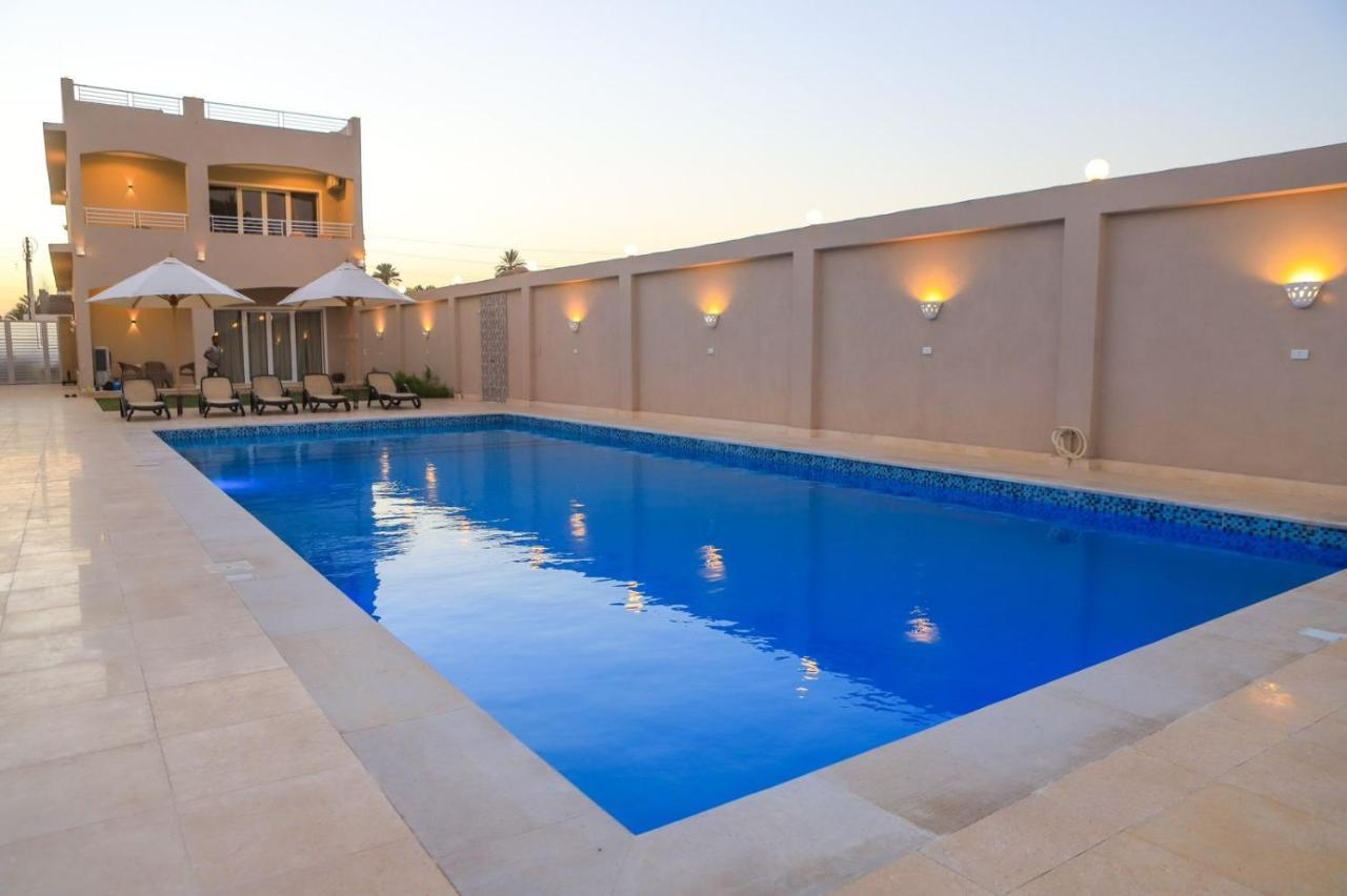 Royal Nile Villa - Pool View Apartment 1 樂蜀 外观 照片